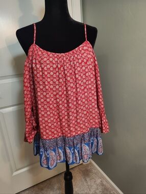Beachlunchlounge Red Printed Spaghetti-Strap Top with Blue Paisley Hem
